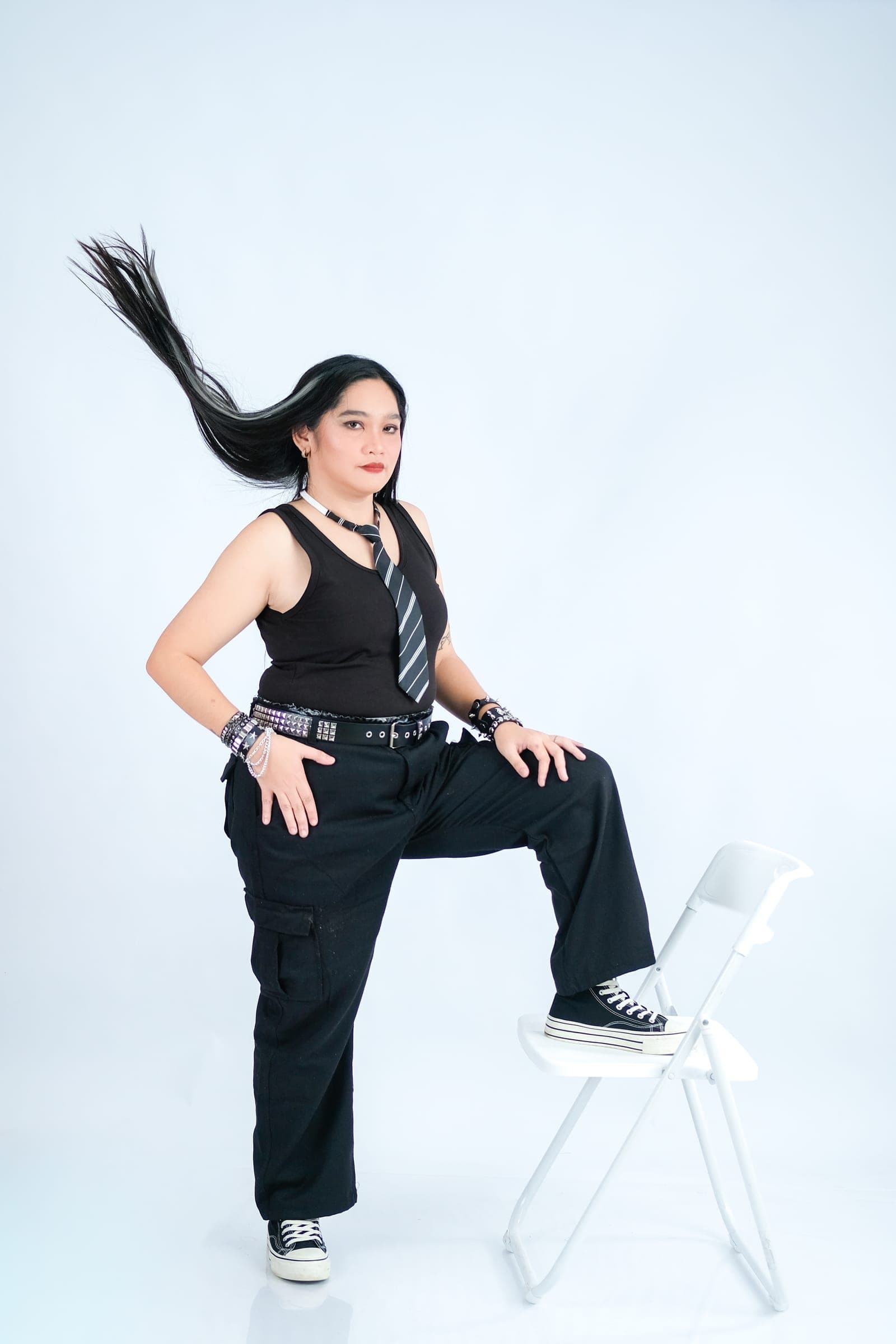 Solo Portrait - Photo 3