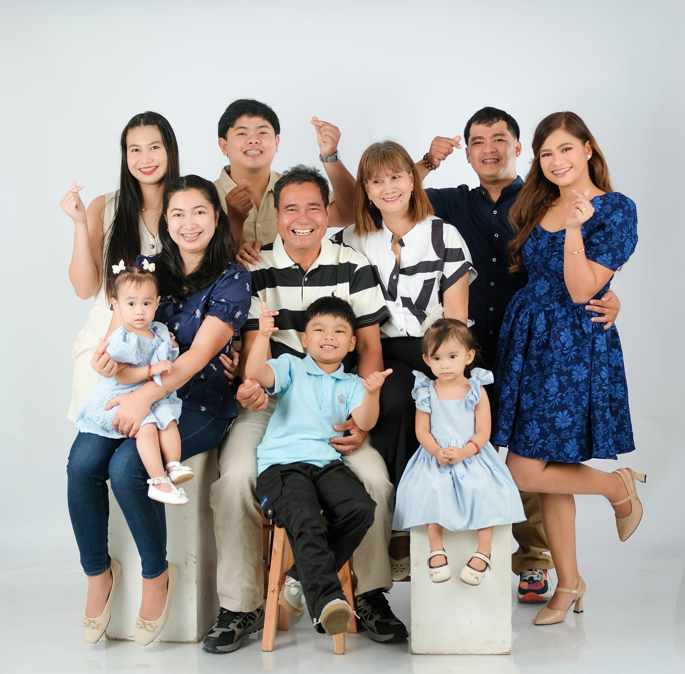 Family Portrait - Photo 7